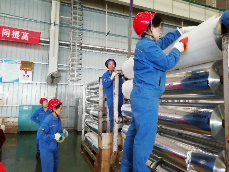 铝箔厂三八女工包装工技术比武2.jpg